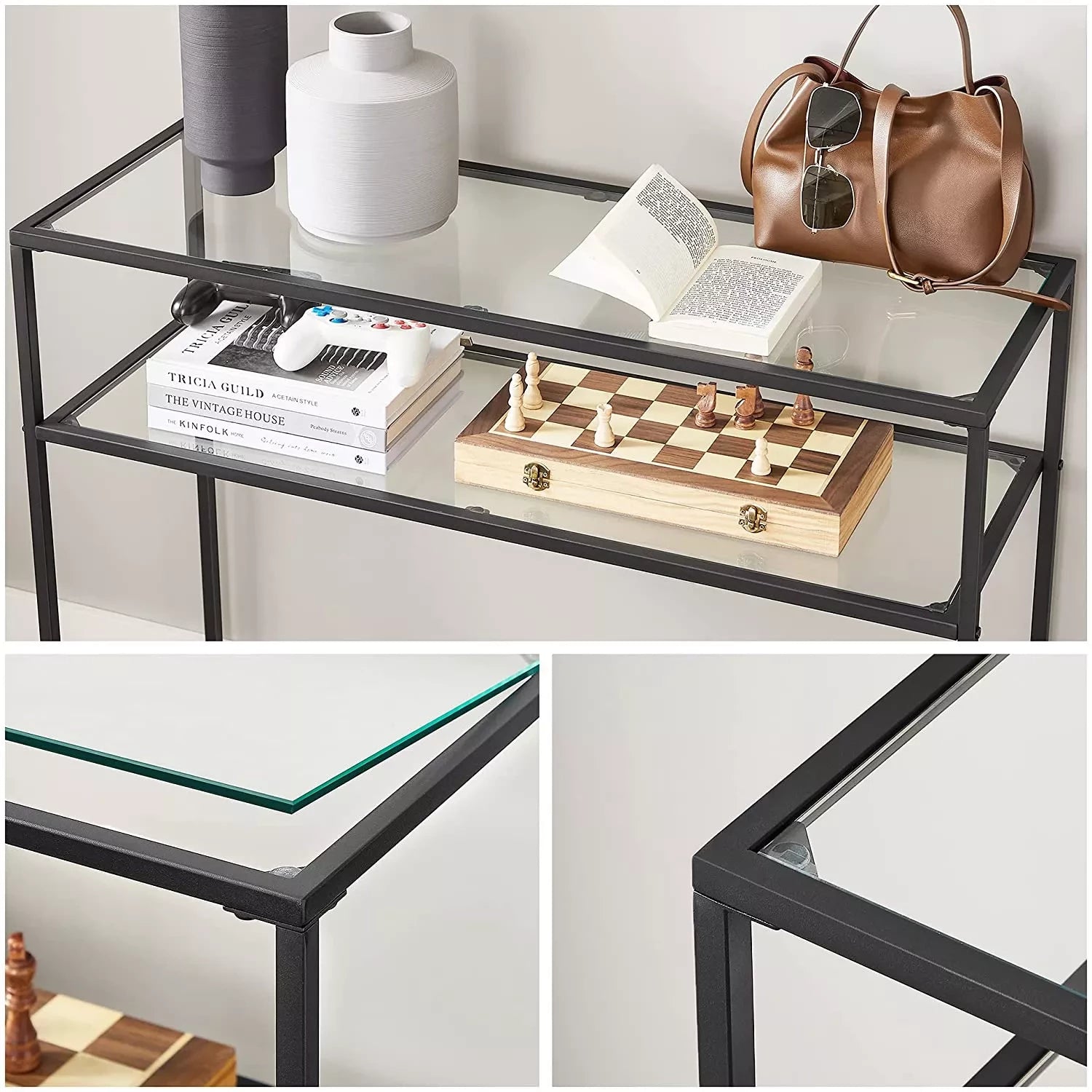 In And OutdoorMatch Console Tafeleinde Permelia - 2 Tier - Gehard Glas - Opbergrek - Metalen Frame - Verstelbare Voeten - Zwart Consoletafel