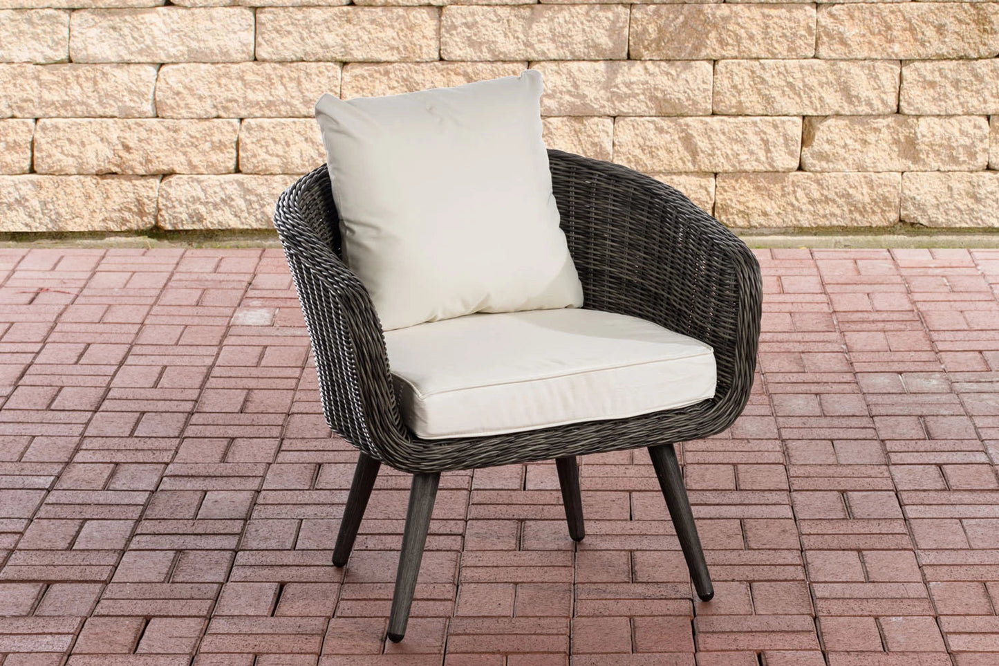 In And OutdoorMatch Fauteuil Raquel - Donkergrijs en Crèmewit - 40 cm - Weerbestendig - Polyrattan en aluminium - Scandinavische stijl - Hoogwaardige bekleding - Voor binnen en buiten Garden Chair