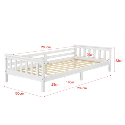 In And OutdoorMatch Kinderbed Bruce - Met bedbodem en valbeveiliging - 90x200 cm - Wit - Sparrenhout en Multiplex - Voor meisjes - Voor jongens Kinder bedden