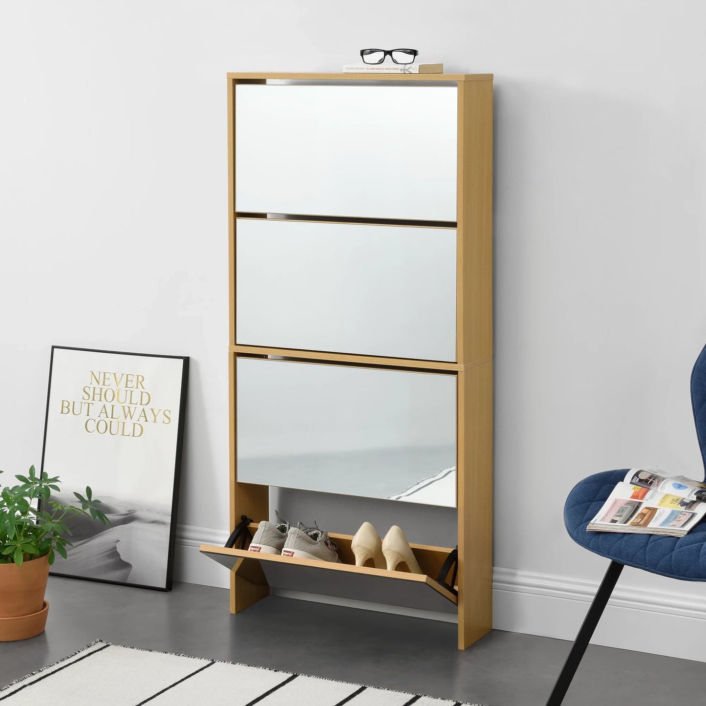 In And OutdoorMatch Schoenenkast Elizabeth - Met Spiegels - Met 4 Vouwdeuren - 134x63x17 cm - Beukenkleurig - Spaanplaat shoe rack