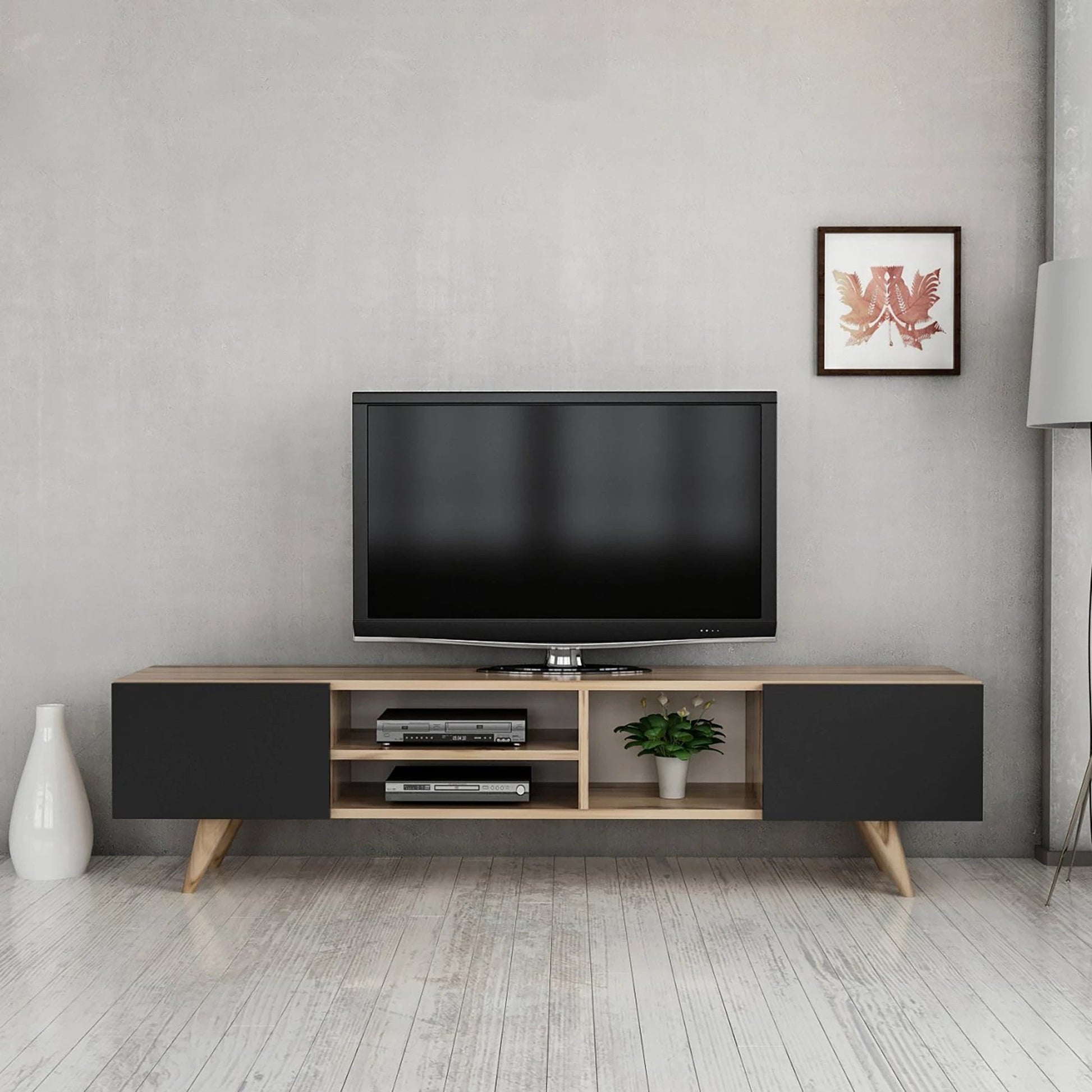 In And OutdoorMatch TV Kast Rashad - 160x31x40 cm - Eiken en zwart - Spaanplaat en Kunststof - Modern Design TV-meubel